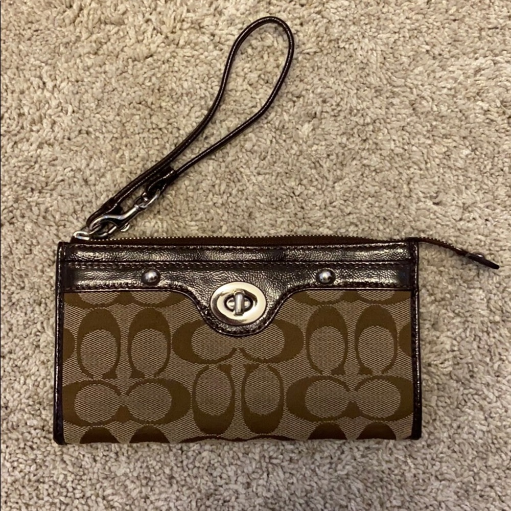 Coach Wristlet Wallet